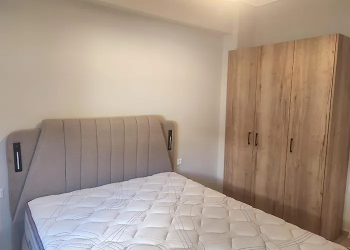 Estrella Rooms
